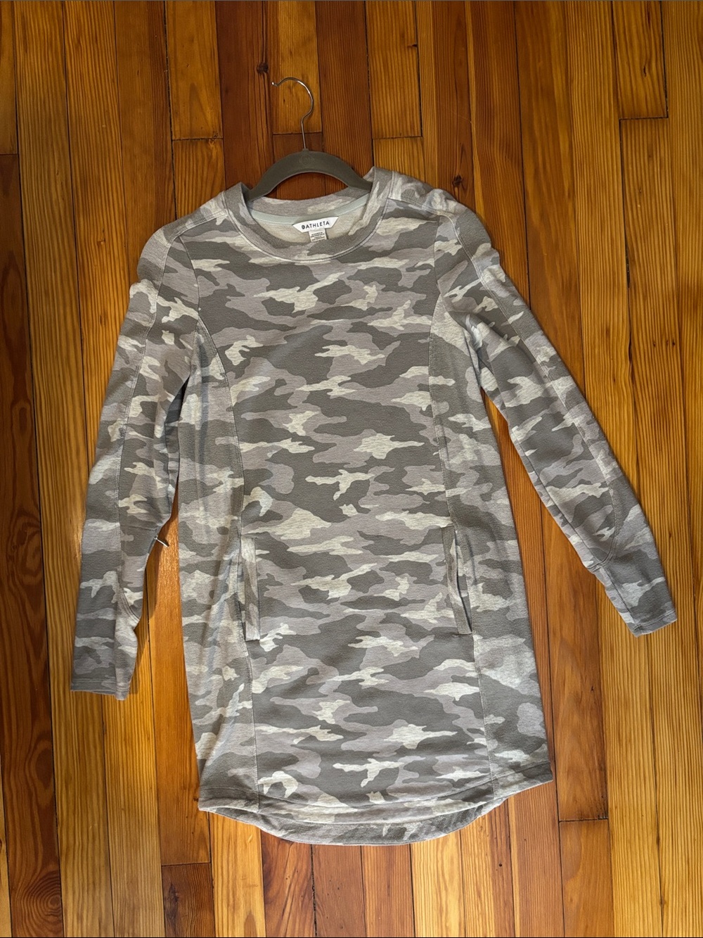 Athleta Gray Camo Coaster Luxe Camo Dress